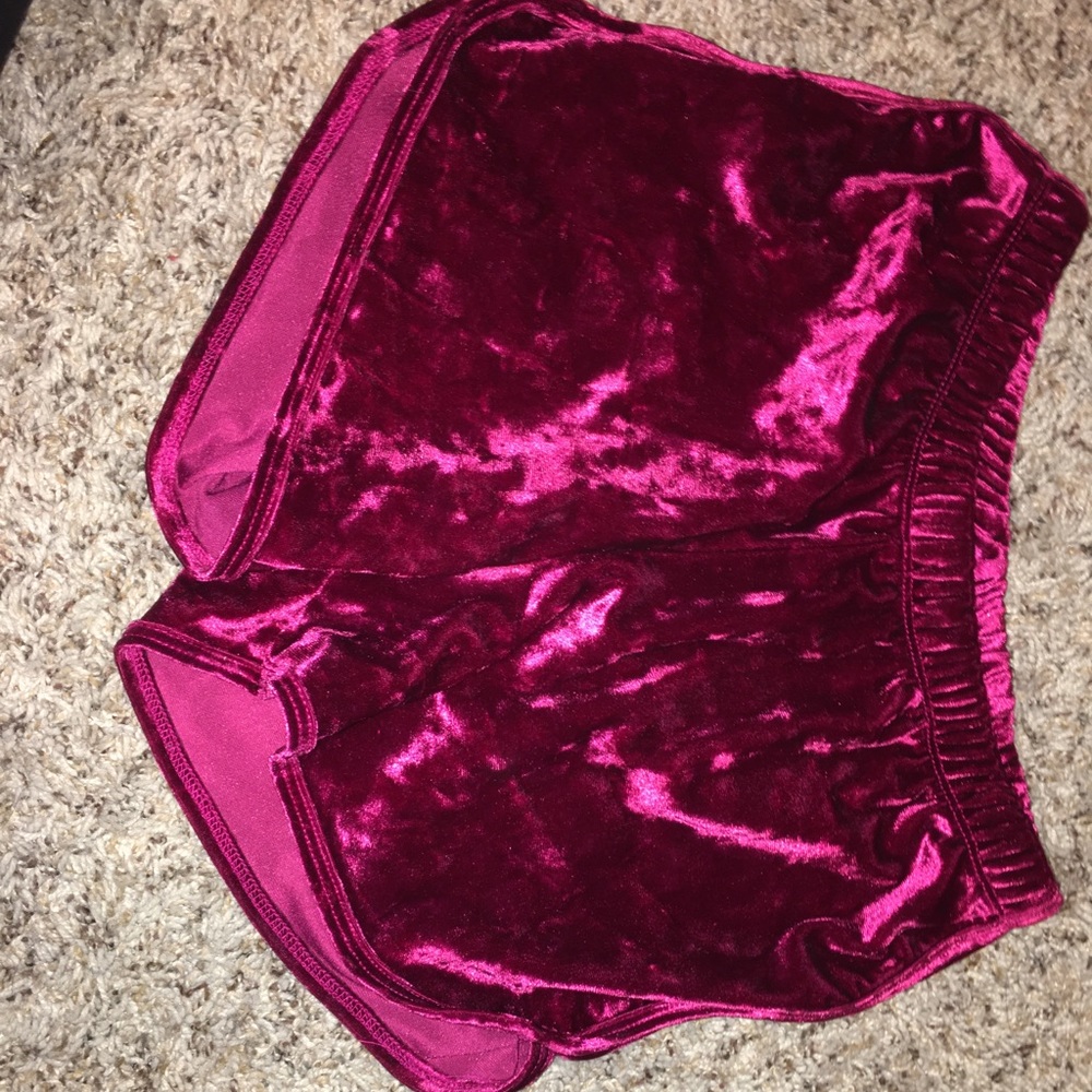 Velvet shorts